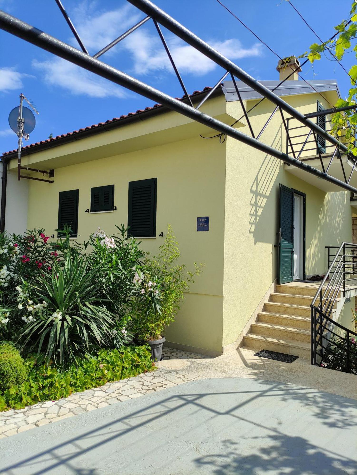 Studio Apartment Dramalj Esterno foto